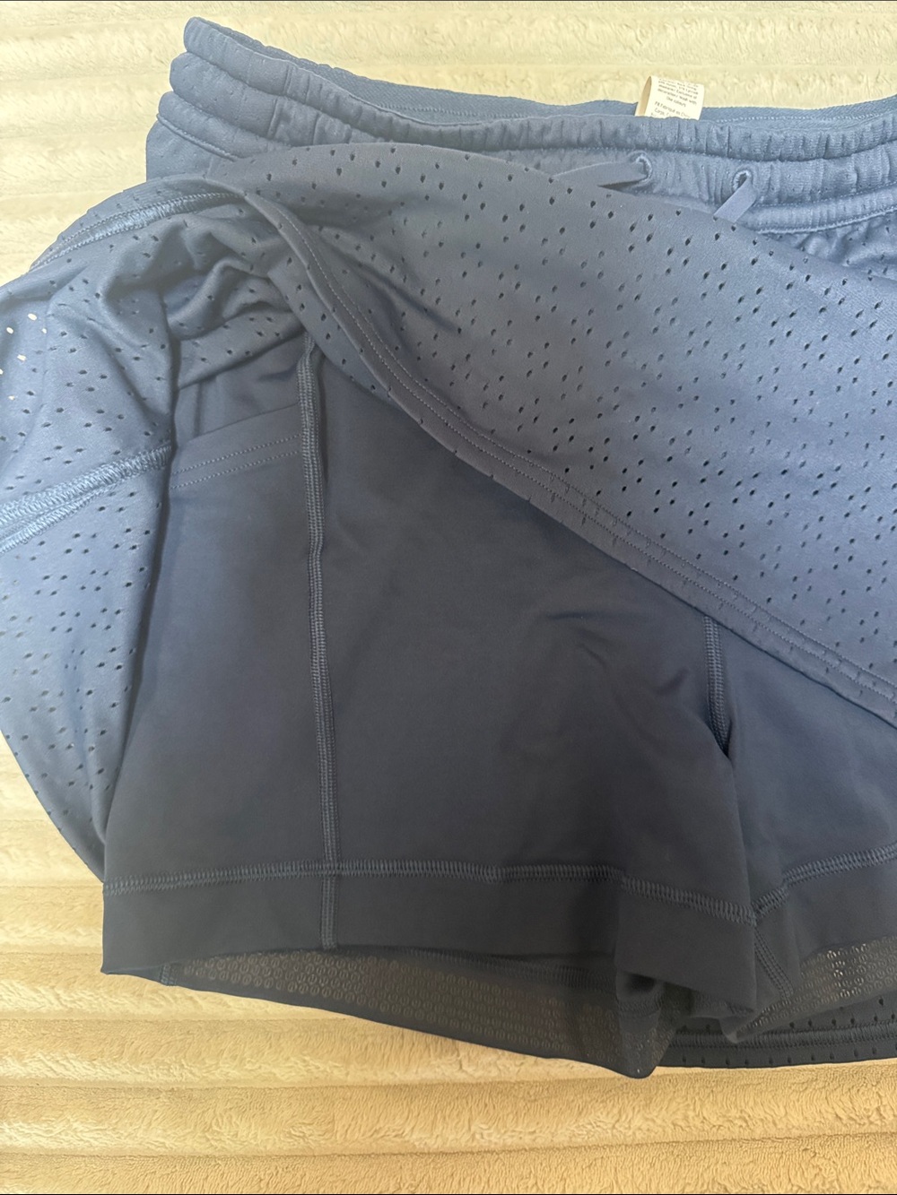 lululemon athletica Ace Advantage Knit Mesh Tennis Skirt - Picture 5 of 6